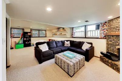 8 Charles Court, Buffalo Grove, IL 60089 - Photo 31