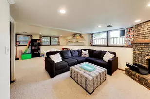 8 Charles Ct, Buffalo Grove, IL 60089 - Photo 31