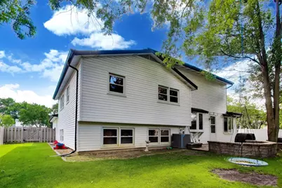 8 Charles Court, Buffalo Grove, IL 60089 - Photo 37