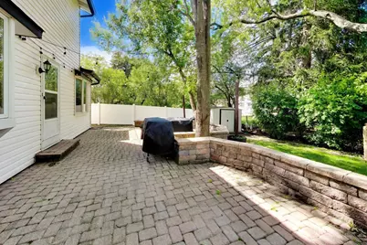 8 Charles Court, Buffalo Grove, IL 60089 - Photo 39