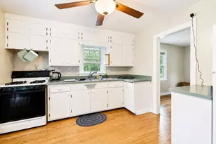 105 S Seymour Ave, Grayslake, IL 60030 - Photo 11