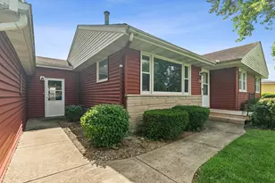 130 Lee St, Manhattan, IL 60442 - Photo 3