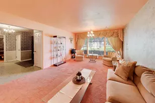 1014 E Crabtree Dr, Arlington Heights, IL 60004 - Photo 5