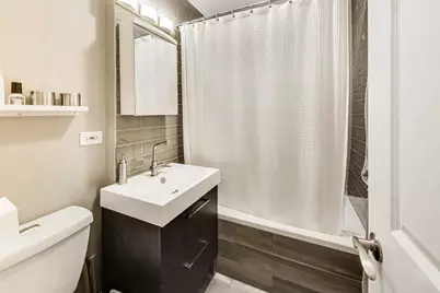 2601 N Hamlin Avenue #3, Chicago, IL 60647 - Photo 15