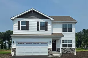 462 Vista Dr, Hampshire, IL 60140 - Photo 1