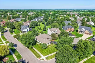 1121 Wheatland Ct, Yorkville, IL 60560 - Photo 3