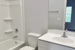 853 E Main St, East Dundee, IL 60118 - Photo 9
