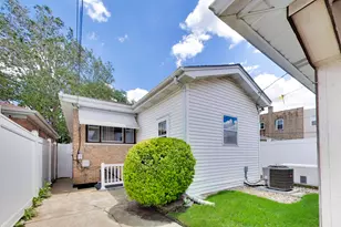 1118 Bohland Ave, Bellwood, IL 60104 - Photo 27