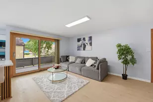 20125 Woodale St, Lynwood, IL 60411 - Photo 5
