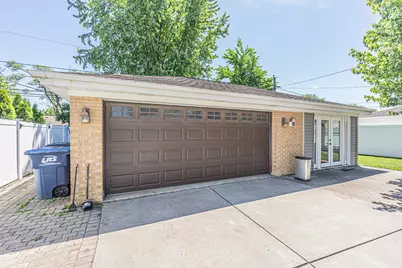 145 Princeton Street, Des Plaines, IL 60016 - Photo 21