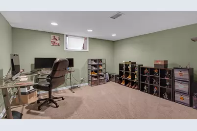 145 Princeton Street, Des Plaines, IL 60016 - Photo 11