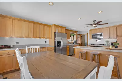 145 Princeton Street, Des Plaines, IL 60016 - Photo 5