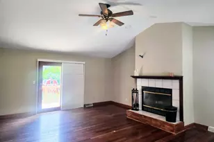 11233 3rd Ave, Pleasant Prairie, WI 53158 - Photo 5
