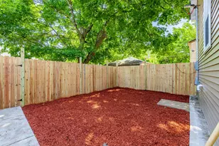 117 E 104th Pl, Chicago, IL 60628 - Photo 23