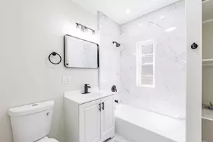 117 E 104th Pl, Chicago, IL 60628 - Photo 13
