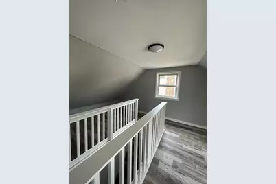 18108 Oakwood Avenue, Lansing, IL 60438 - Photo 9