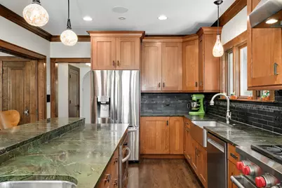1127 N Elmwood Avenue, Oak Park, IL 60302 - Photo 7