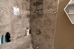 3327 N Hamilton Ave, Chicago, IL 60618 - Photo 15