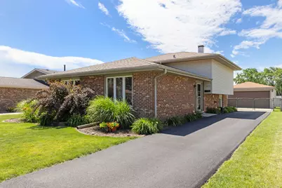 3835 W 121st Place, Alsip, IL 60803 - Photo 1