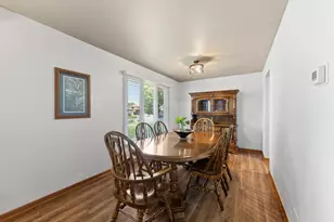 3835 W 121st Pl, Alsip, IL 60803 - Photo 7