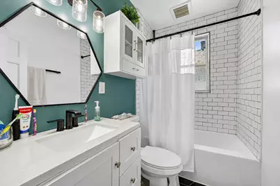 13219 S Houston Avenue, Chicago, IL 60633 - Photo 11