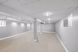 13219 S Houston Ave, Chicago, IL 60633 - Photo 13