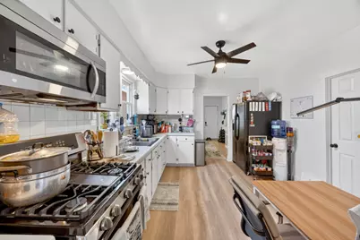 13219 S Houston Avenue, Chicago, IL 60633 - Photo 9