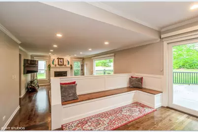 310 Chesterfield Lane, Vernon Hills, IL 60061 - Photo 19