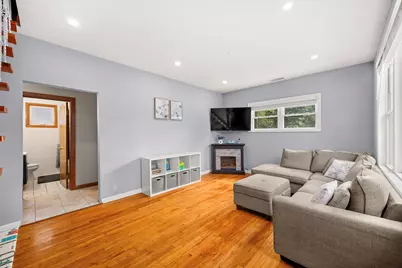 1700 N 37th Avenue, Stone Park, IL 60165 - Photo 3