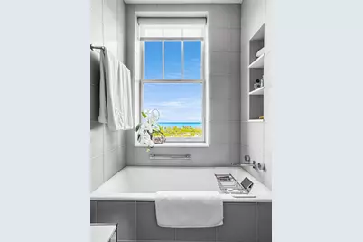 2440 N Lakeview Avenue #13B, Chicago, IL 60614 - Photo 27