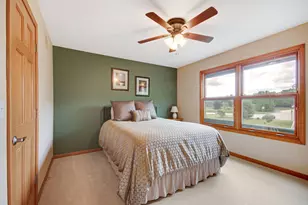 752 Easton Ln, Elk Grove Village, IL 60007 - Photo 21