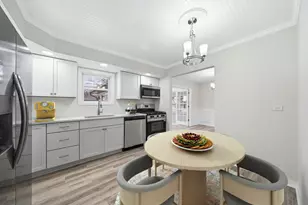 15118 Hillside Ave, Oak Forest, IL 60452 - Photo 11