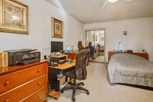 608 N Craig Pl, Addison, IL 60101 - Photo 7