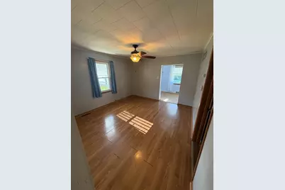 203 E 4th Street, Depue, IL 61322 - Photo 7
