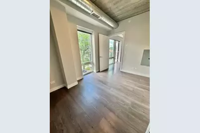2407 W Eastwood Avenue #303, Chicago, IL 60625 - Photo 11