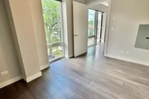 2407 W Eastwood Ave, Chicago, IL 60625 - Photo 11