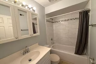 1905 Tall Oaks Dr, Aurora, IL 60505 - Photo 7