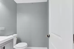 16158 Plymouth Dr, Markham, IL 60428 - Photo 9