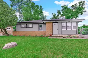16158 Plymouth Dr, Markham, IL 60428 - Photo 1