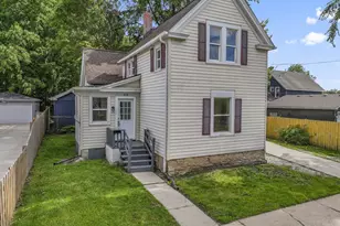 418 W Illinois Ave, Aurora, IL 60506 - Photo 1