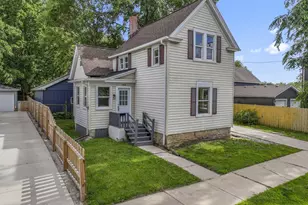 418 W Illinois Ave, Aurora, IL 60506 - Photo 3