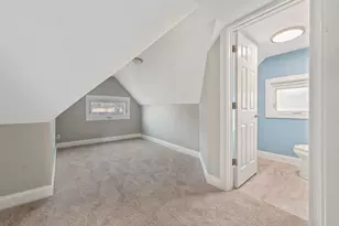 418 W Illinois Ave, Aurora, IL 60506 - Photo 23