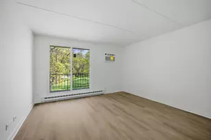 255 S West Ave, Elmhurst, IL 60126 - Photo 9