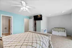 367 Emerald Ln, Algonquin, IL 60102 - Photo 15
