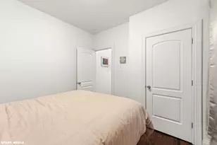 1621 N McVicker Ave, Chicago, IL 60639 - Photo 9