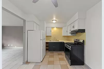 255 E Oak Street #12, Addison, IL 60101 - Photo 9