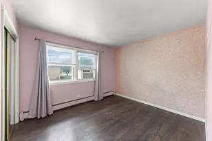 255 E Oak St, Addison, IL 60101 - Photo 11