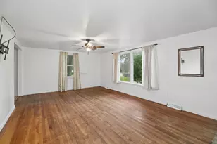 660 Jonette Ave, Bradley, IL 60915 - Photo 7