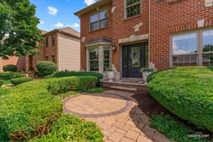 5308 Prairie Sage Ln, Naperville, IL 60564 - Photo 3