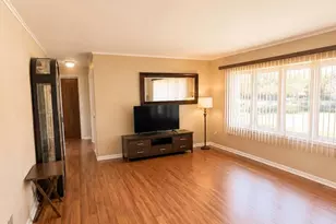 3715 Kemman Ave, Brookfield, IL 60513 - Photo 9